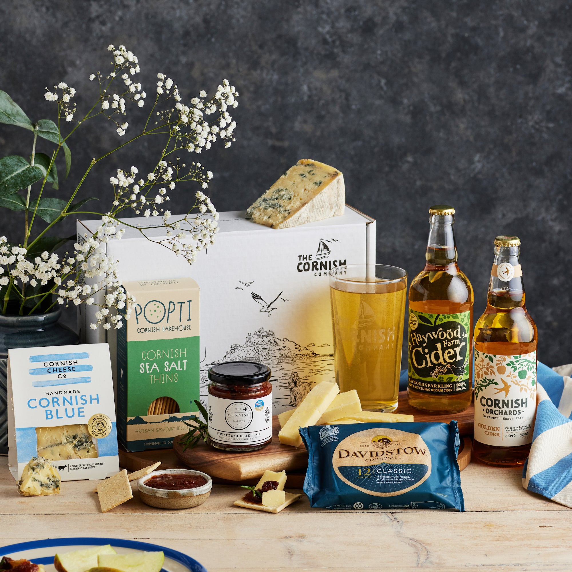 Cornish　Company　Cider　The　Hamper　–　Cornish　Cheese