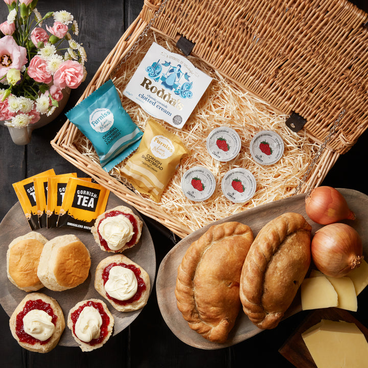Cheese & Onion Pasty & Cream Tea Hamper