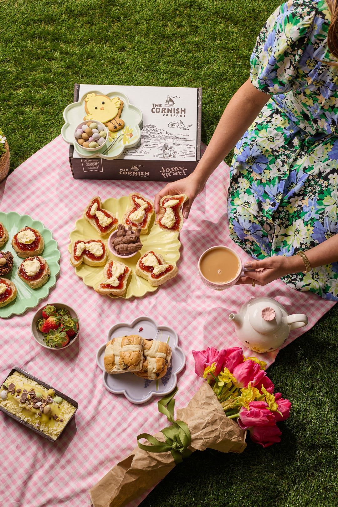 How To Host An Easter Afternoon Tea
