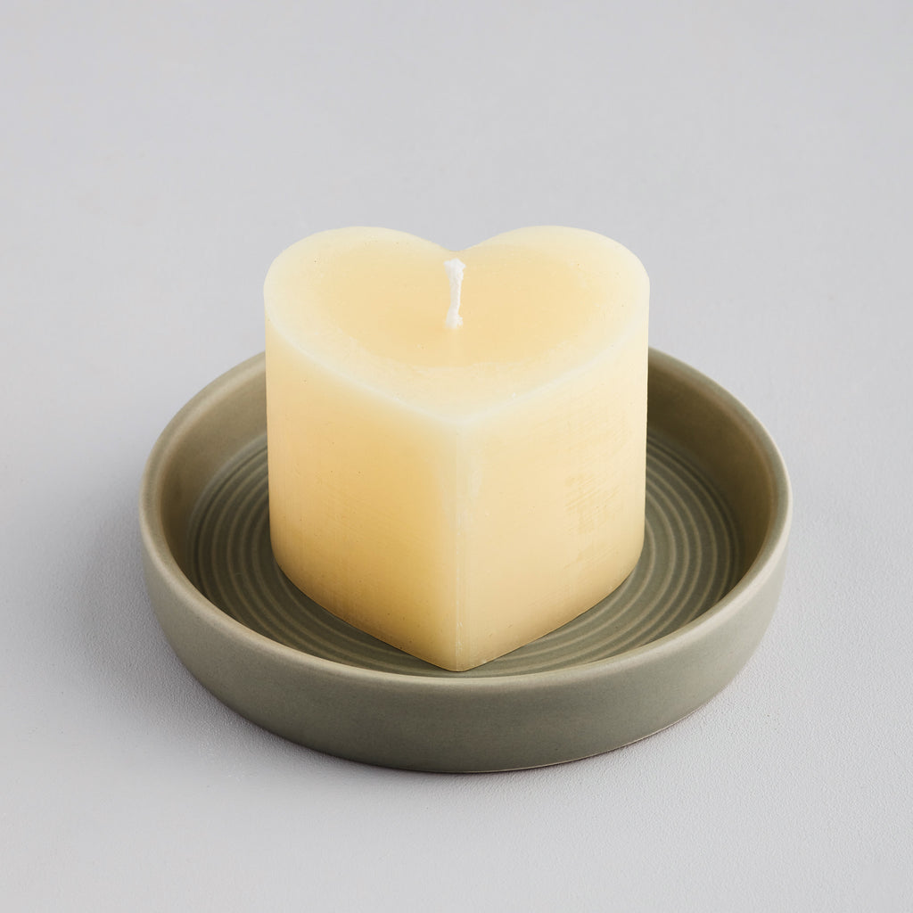 St Eval Ivory Mini Heart Candle, Unfragranced