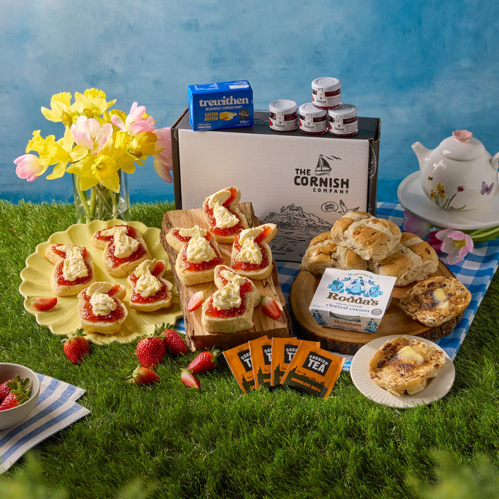 The Easter Cream Tea Hamper