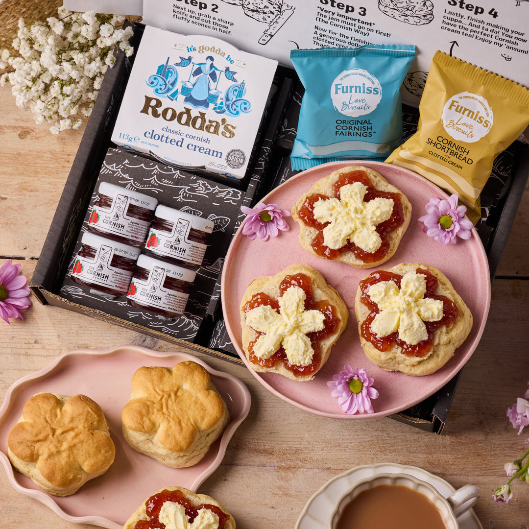 The Flower Scone Cream Tea Hamper