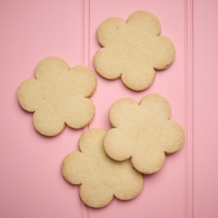 The Petals & Prosecco Hamper