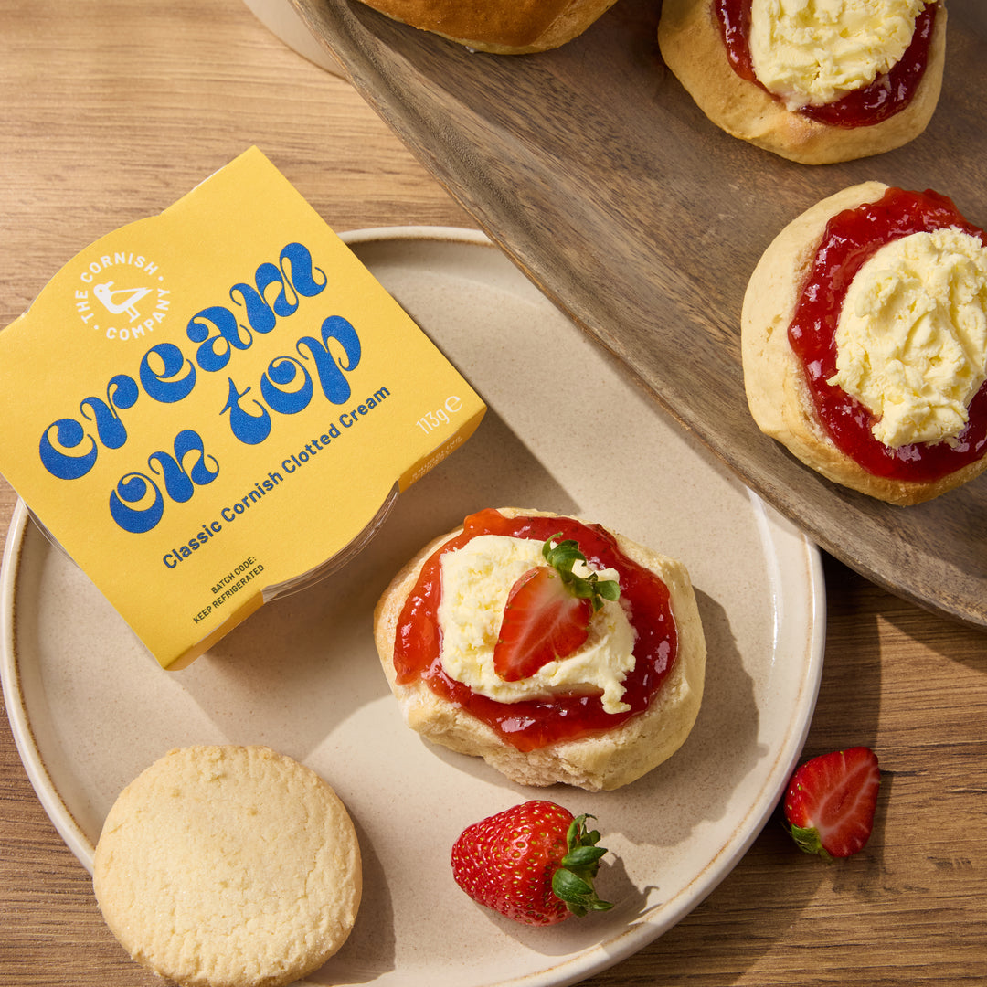The Gin & Tonic Cream Tea Hamper