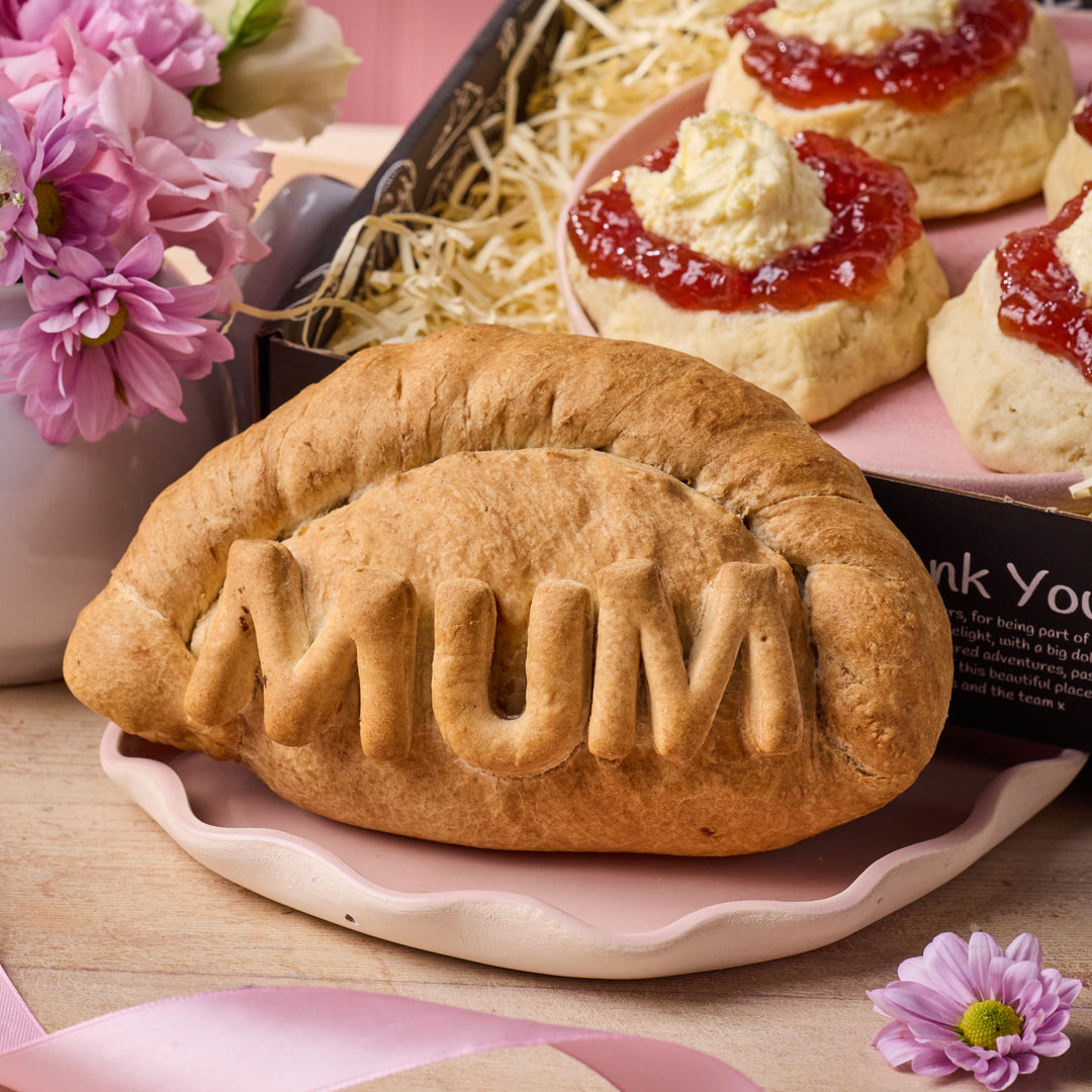 The Mum Pasty & Cream Tea Hamper