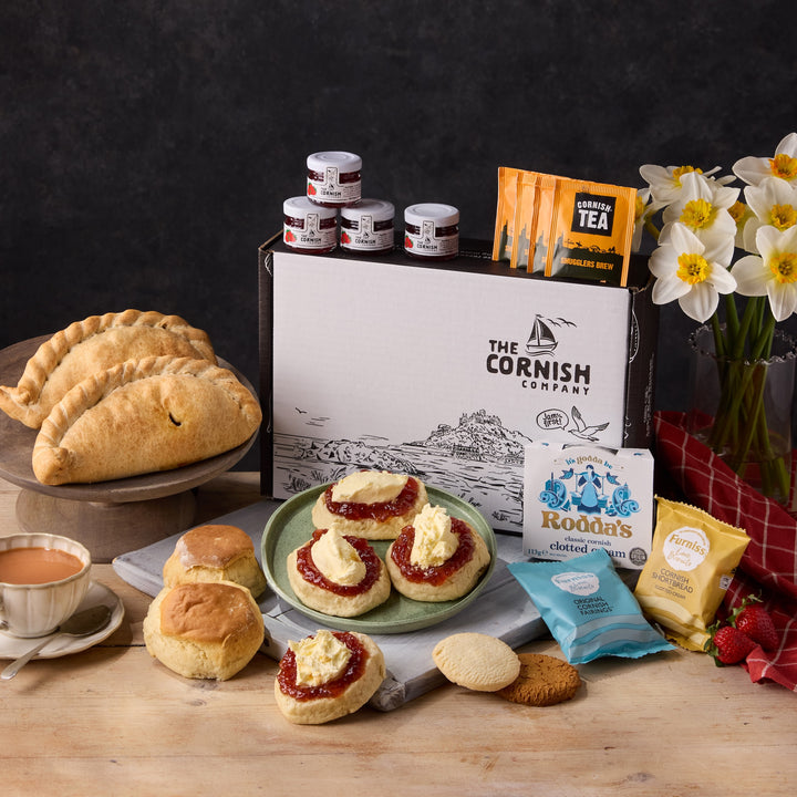 The Pasty & Cream Tea Hamper