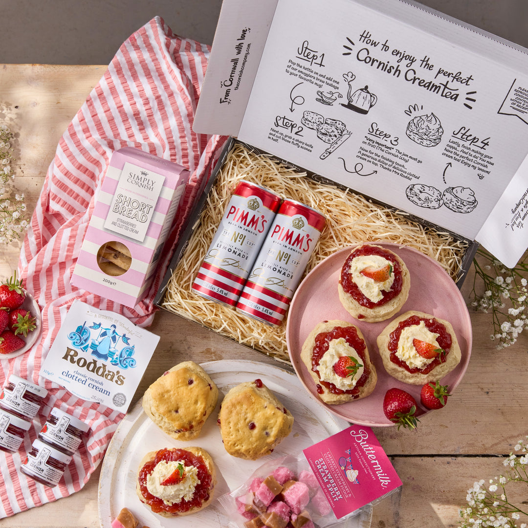 Strawberry & Pimms Cream Tea Hamper