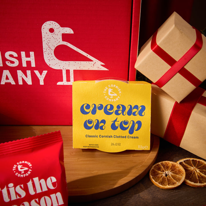 The Xmas Tree Cream Tea Hamper